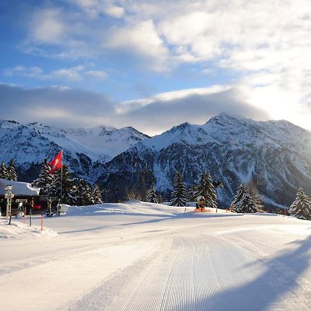 مورسشانخ Landal Vierwaldstattersee المظهر الخارجي الصورة